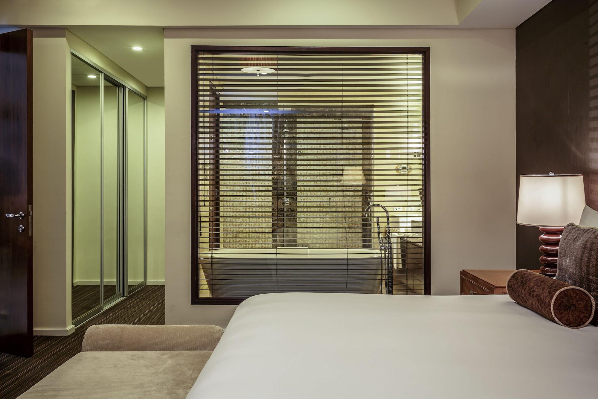 Joy Nostalg Hotel And Suites Manila Managed By The Ascott Limited Pasig City ภายนอก รูปภาพ