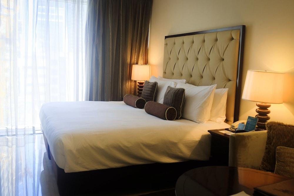 Joy Nostalg Hotel And Suites Manila Managed By The Ascott Limited Pasig City ภายนอก รูปภาพ